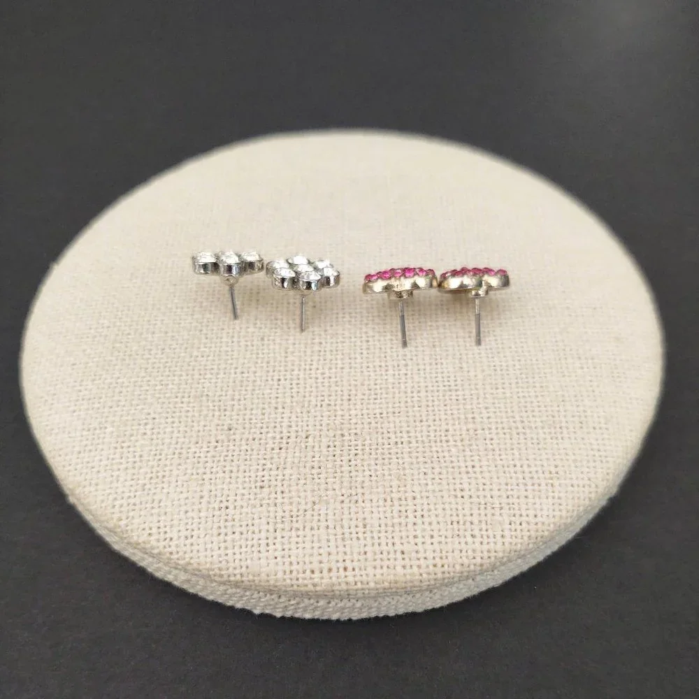 Crystal flower and glass heart earrings